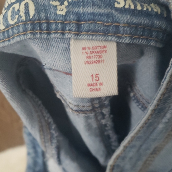 Mossimo Ripped Jeans - Picture 6 of 6